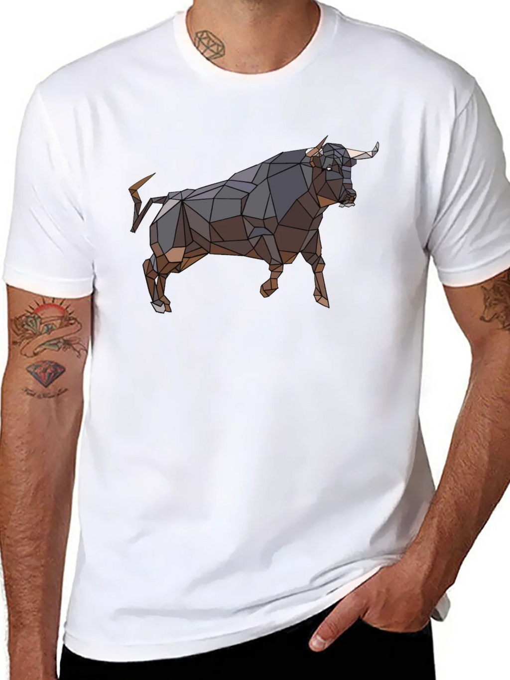 Geometric Bull Graphic Tee - Black product image 10